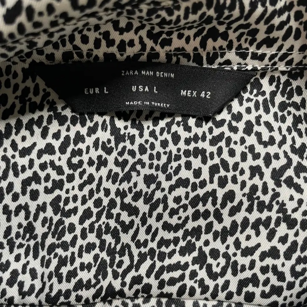 Zara - Snow Leopard Print Button Up - image 3